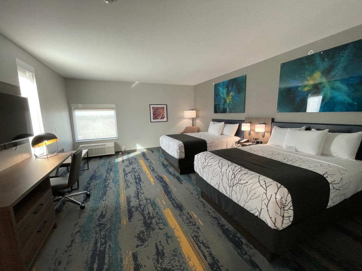 La Quinta Inn & Suites By Wyndham Dallas/Fairpark Екстер'єр фото
