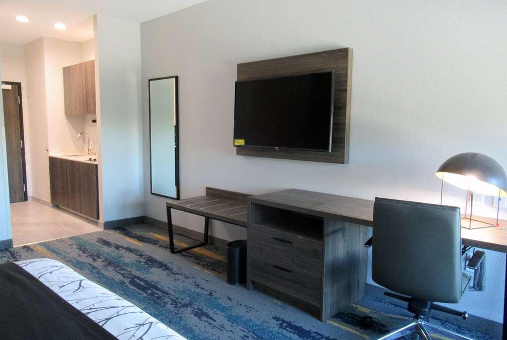 La Quinta Inn & Suites By Wyndham Dallas/Fairpark Екстер'єр фото