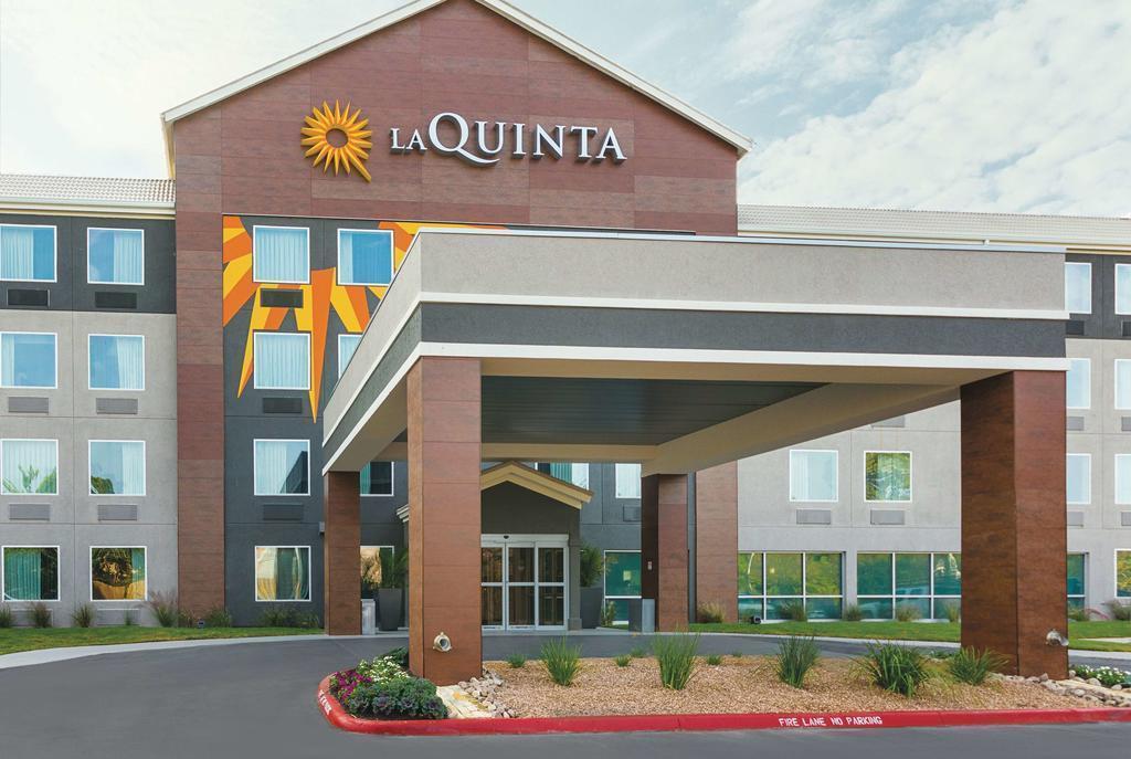 La Quinta Inn & Suites By Wyndham Dallas/Fairpark Екстер'єр фото