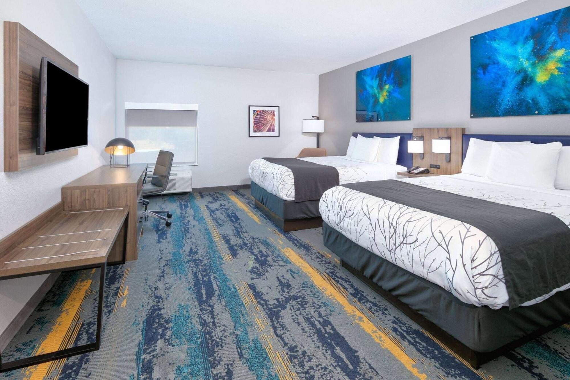 La Quinta Inn & Suites By Wyndham Dallas/Fairpark Екстер'єр фото